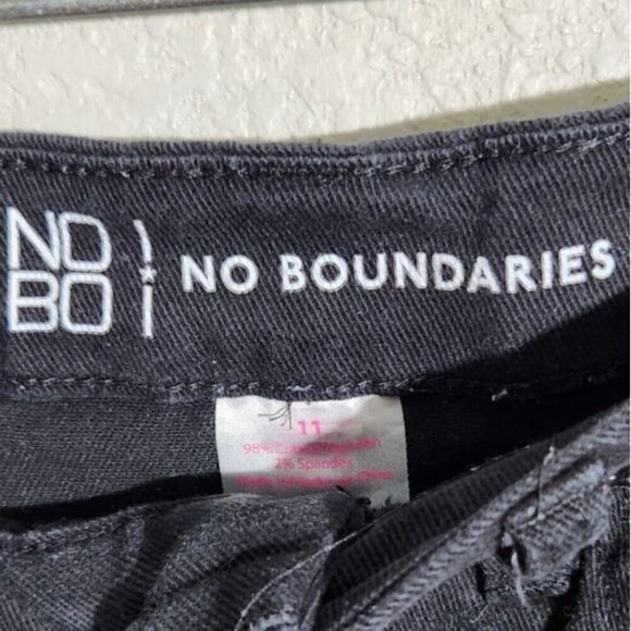 No Boundaries Shorts Size 11 Womens Juniors Black Denim - Picture 3 of 10